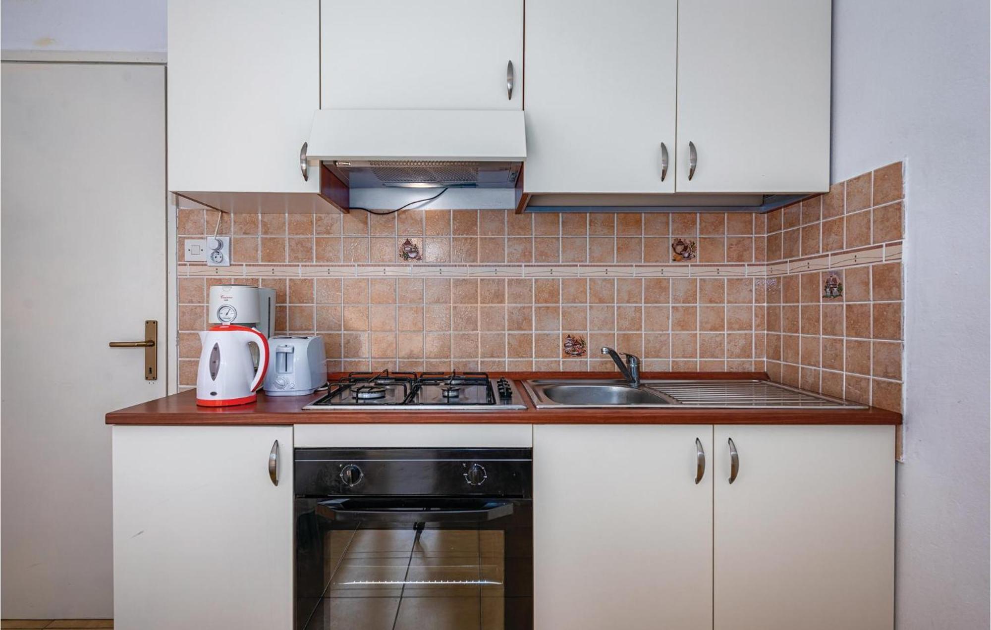 Amazing Apartment In Rovinj With Wifi المظهر الخارجي الصورة
