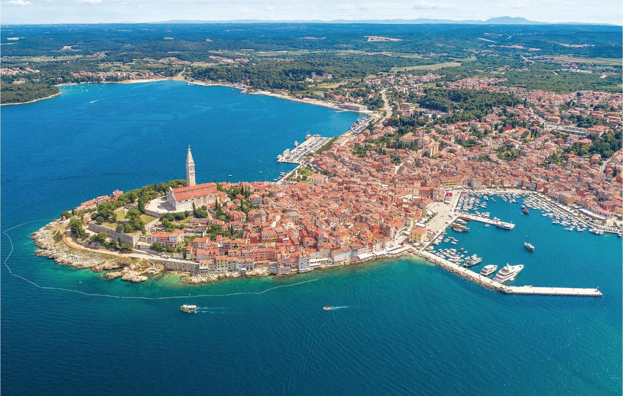 Amazing Apartment In Rovinj With Wifi المظهر الخارجي الصورة
